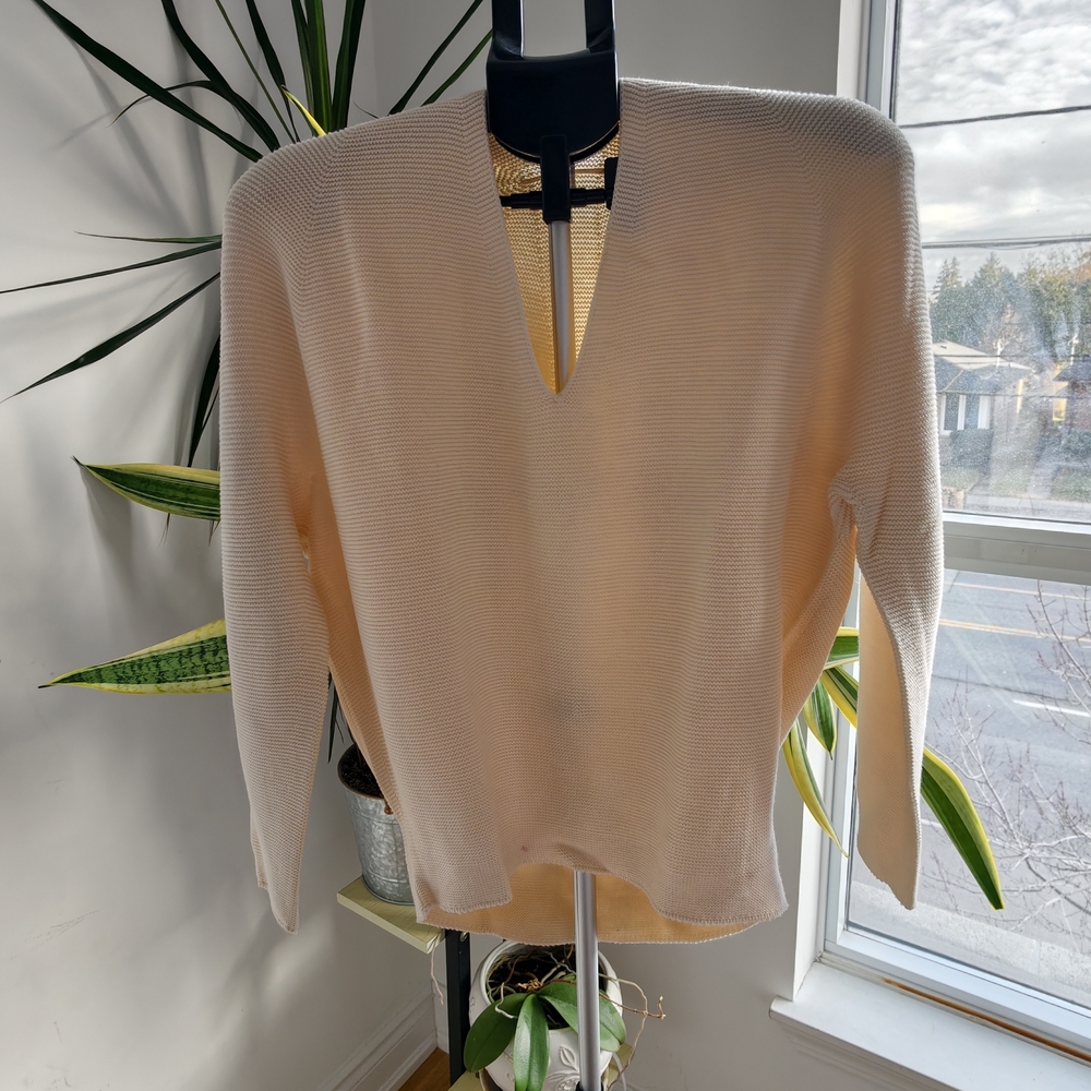 Uniqlo Cream Knit Sweater